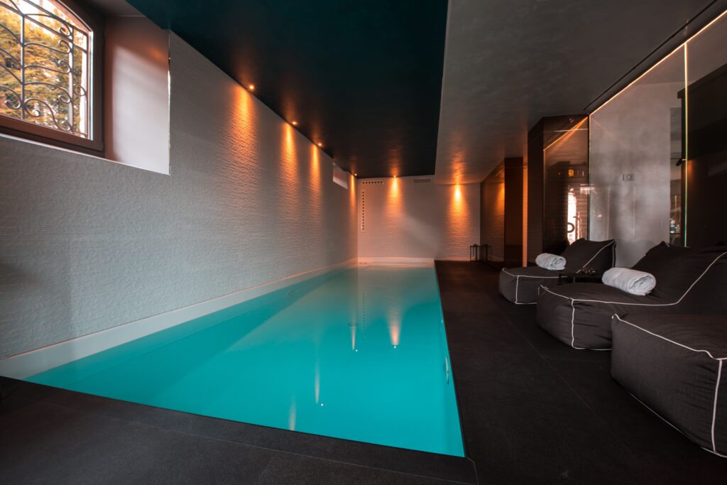 Piscina indoor lusso