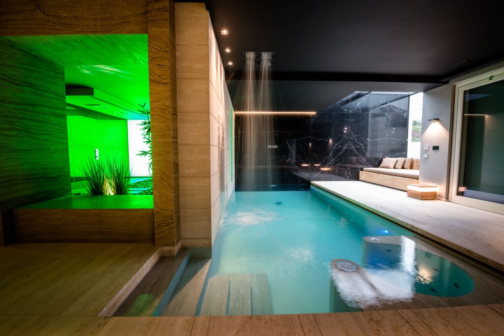 Piscina indoor accessori